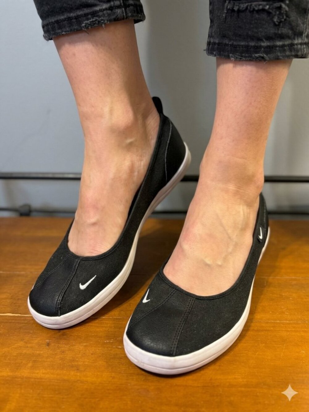 Nike Vintage Capri Canvas Slip On Ballet Flats in Black with White Logo